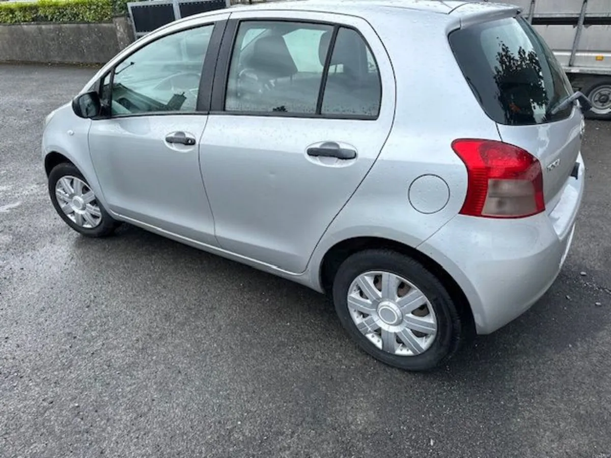 Toyota Yaris 2006 1.0 petrol - Image 2