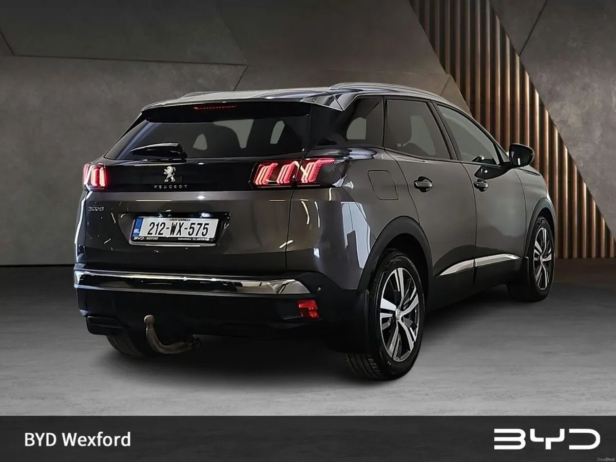 Peugeot 3008 1.5 BlueHDi 130bhp Allure Auto - Image 4