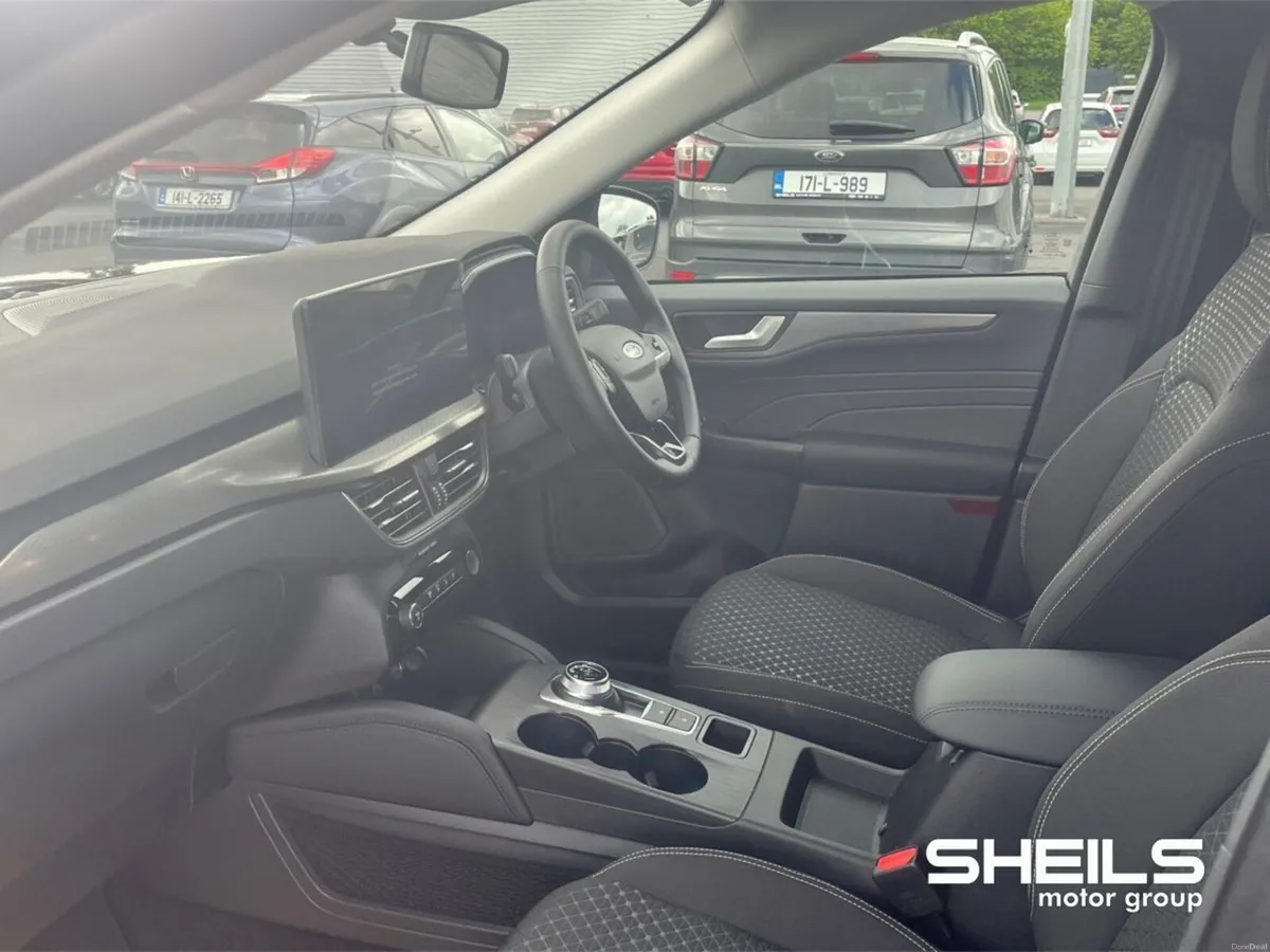 Ford Kuga 2.5 Duratec 225PS PHEV Titanium Auto - Image 5