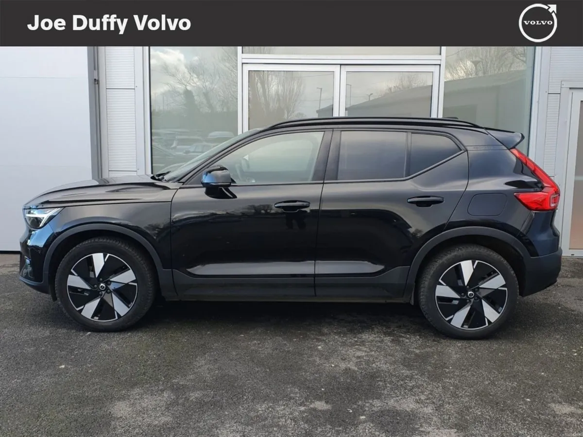 Volvo XC40 BEV Extended Range 252hp RWD Plus - Image 3