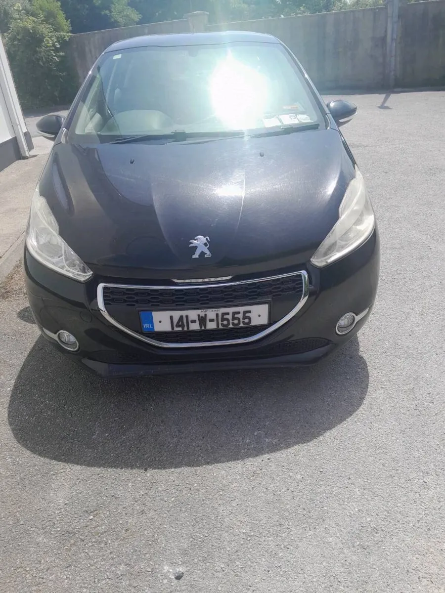 Car - Image 1