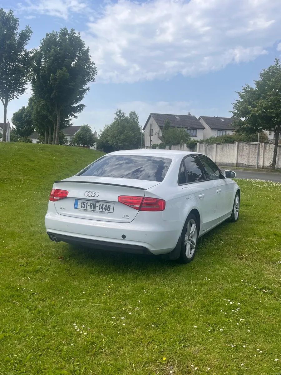Audi A4 2015 - Image 4