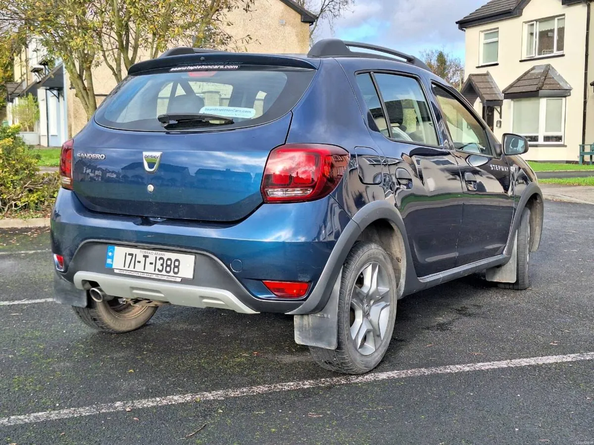2017 Dacia Sandero Stepway - Image 3