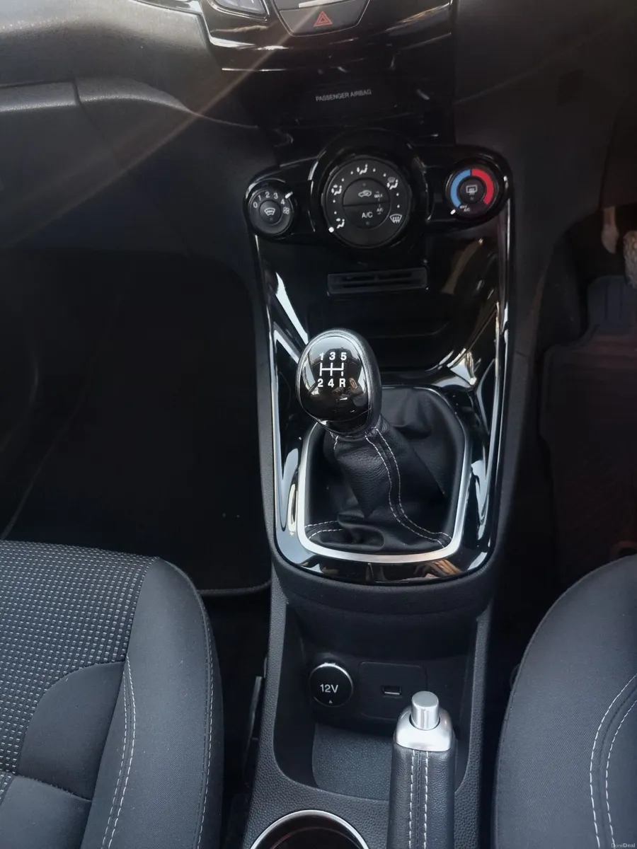 Ford Fiesta 2017 - Image 3