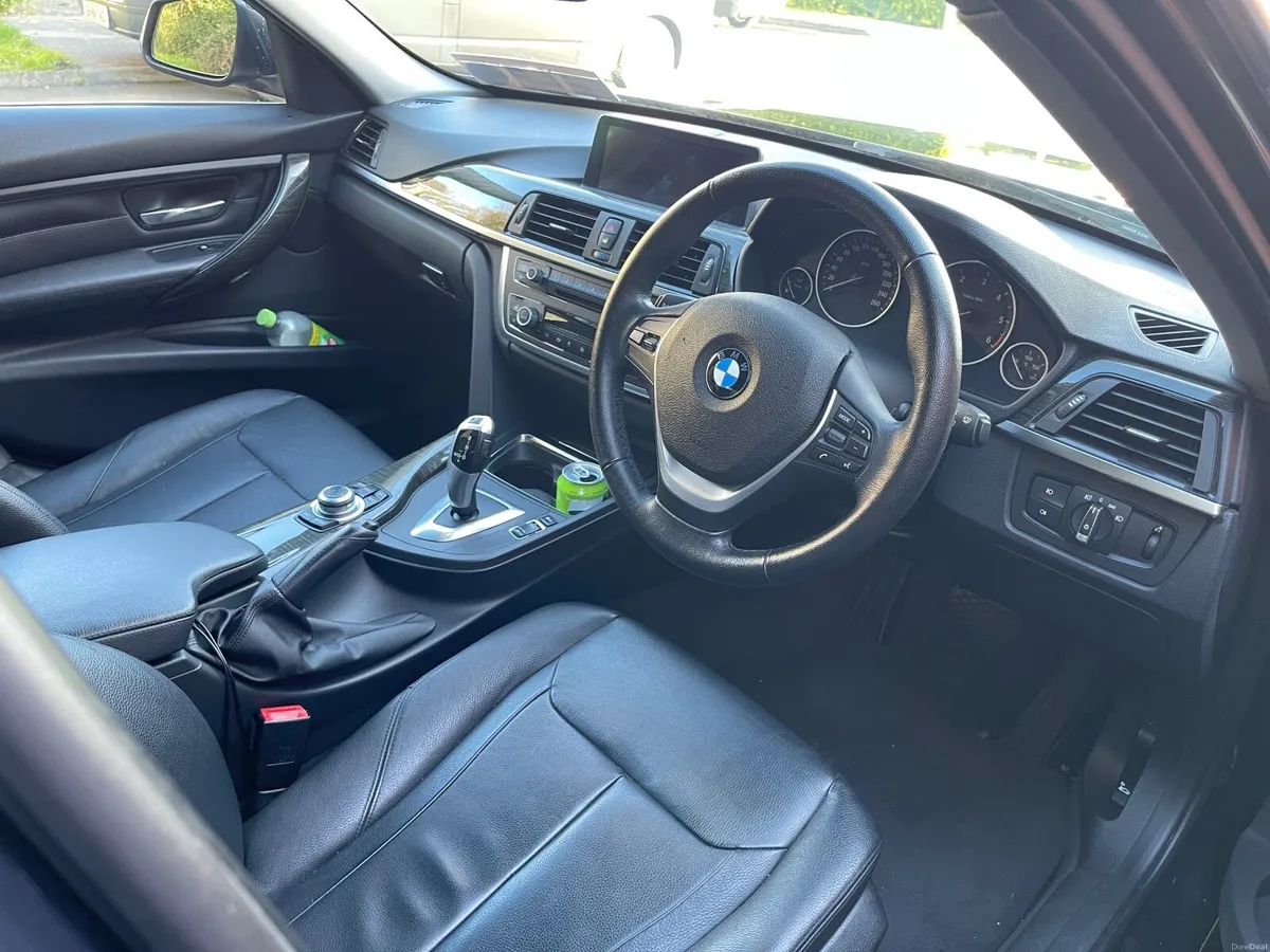 Bmw 320D Automatic - Image 5