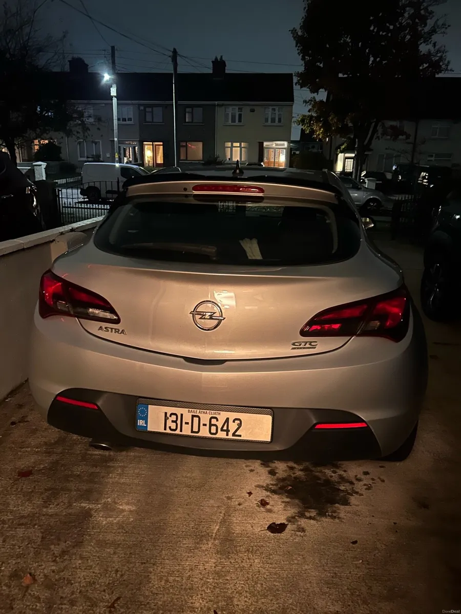 Opel Astra GTC 1.4 turbo (Head gasket gone) - Image 3