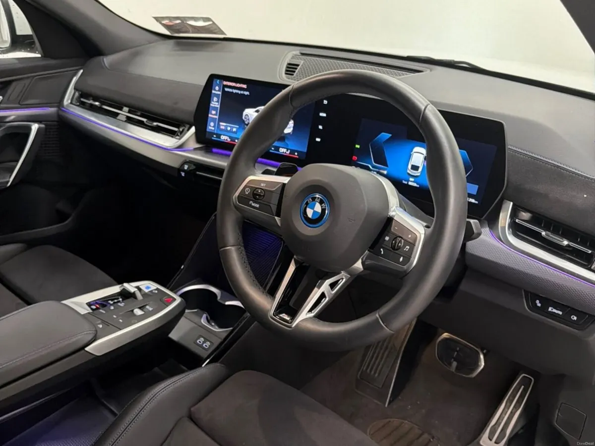 BMW iX2 eDrive20 M Sport - Image 6