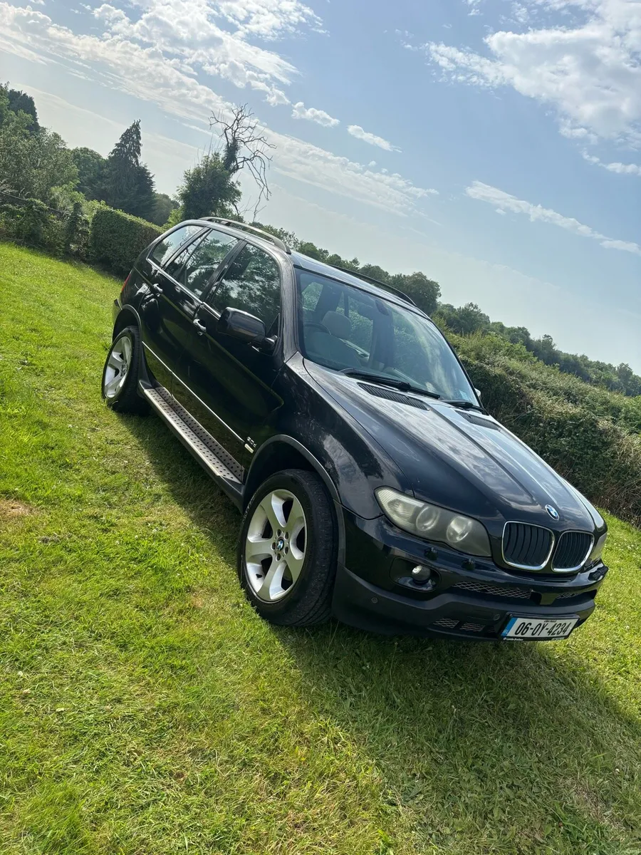 BMW x5 - Image 1