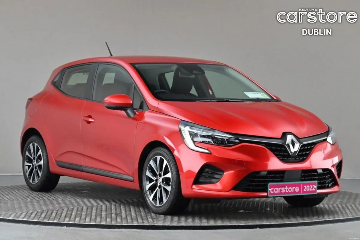 Renault Clio 1.0 TCE 6SPD ICONIC **SAT NAV**REAR P - Image 1