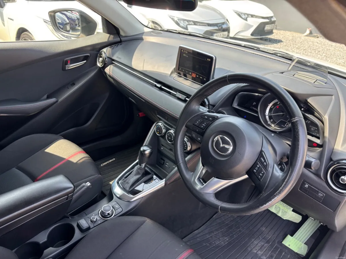 Mazda Demio 1.5 SPORTS TOURING AUTOMATIC - Image 6