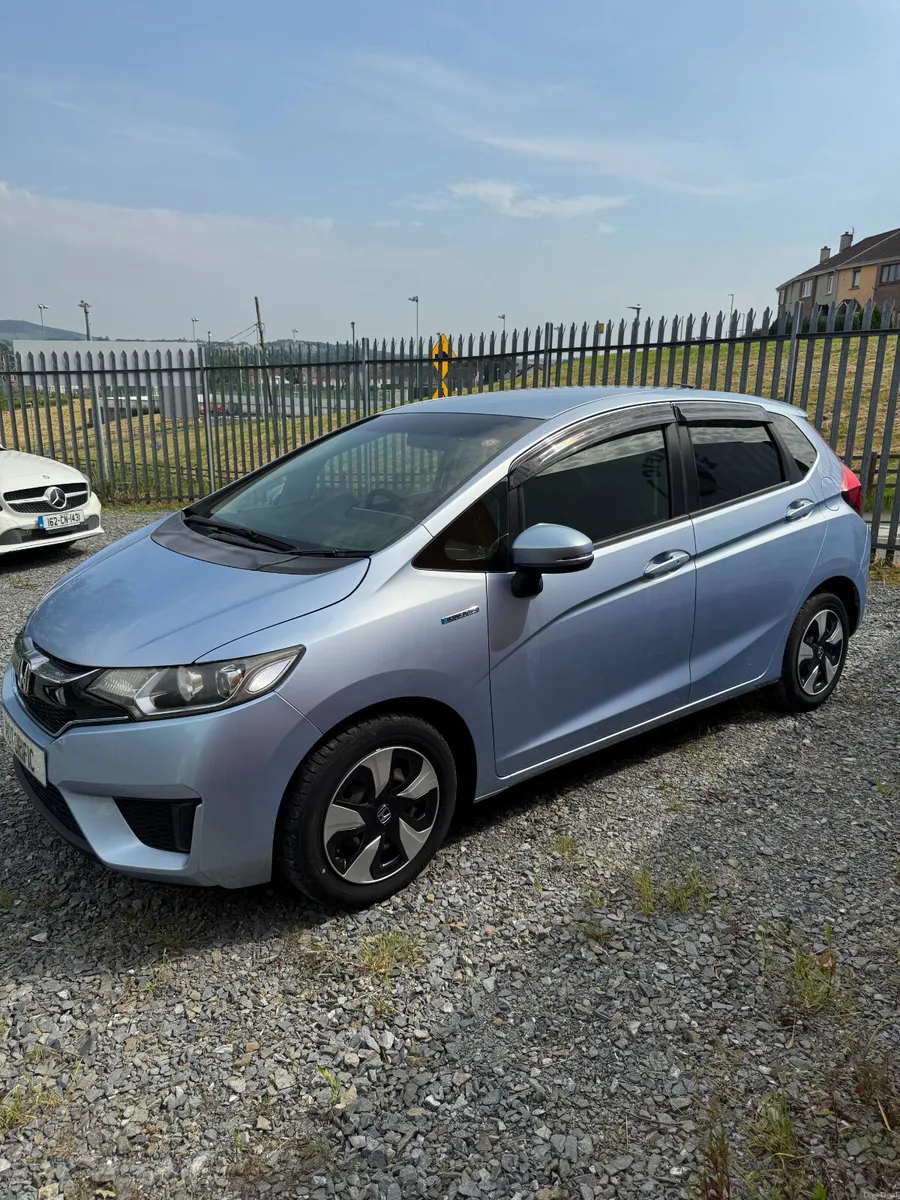 Honda Fit 2015 | Rev Cam | New arrival | warranty - Image 4