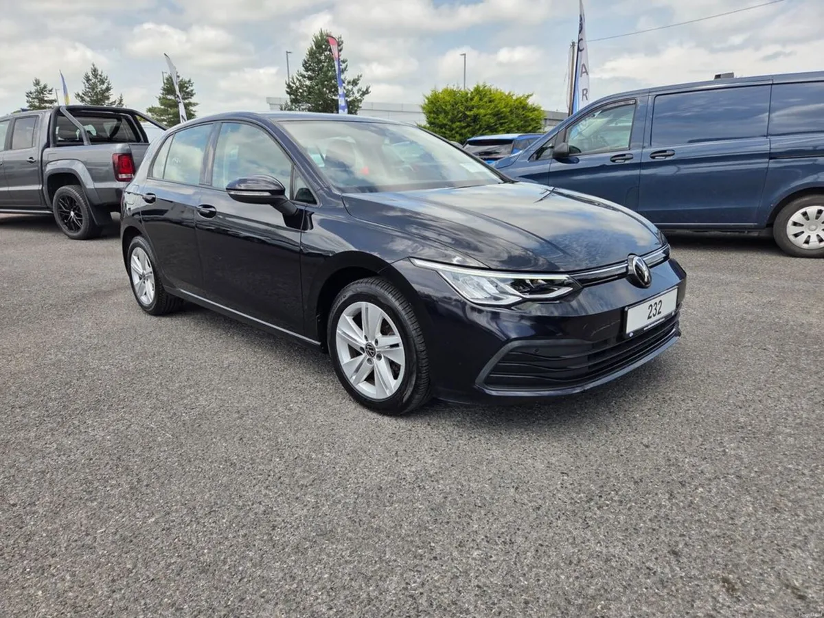Volkswagen Golf LIFE TDI DSG - Image 2