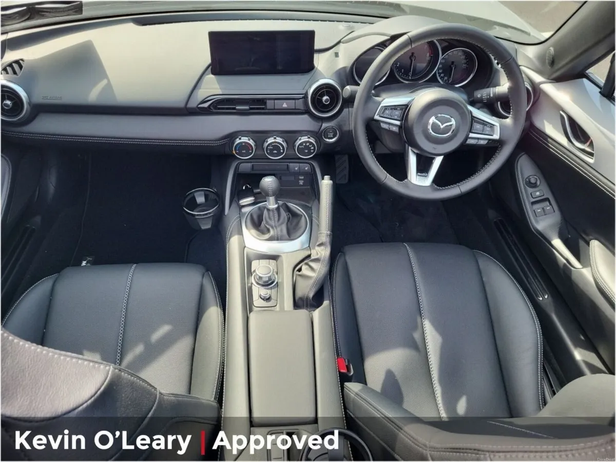 Mazda MX-5 EXCLUSIVE LINE 1.5 ST - Image 4