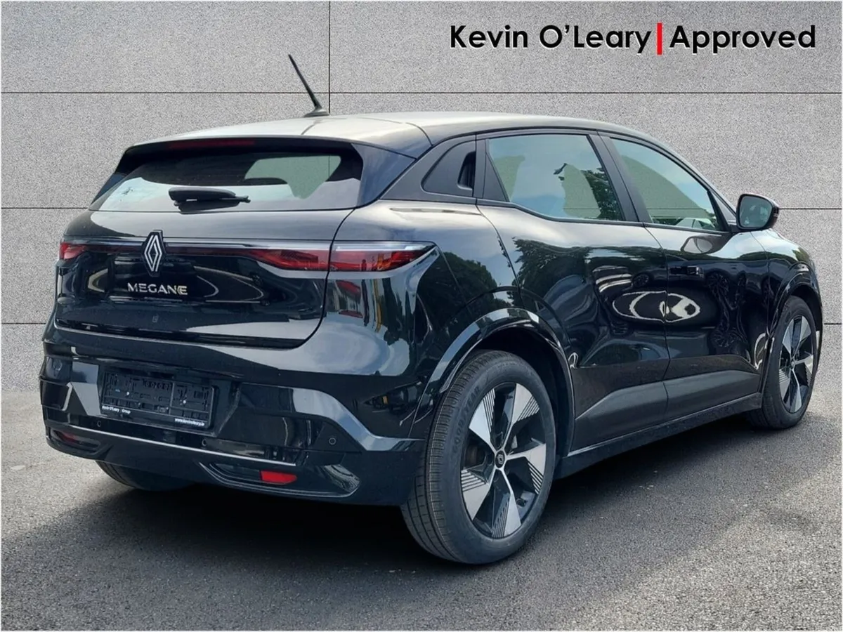 Renault Megane E-Tech Equilibre Electric EV60 60kW - Image 3