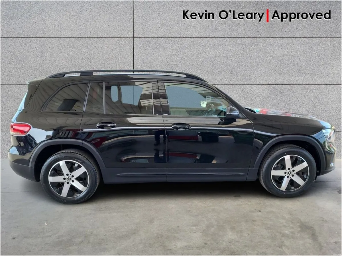Mercedes-Benz GLB 200D Auto 7-Seater - Image 6