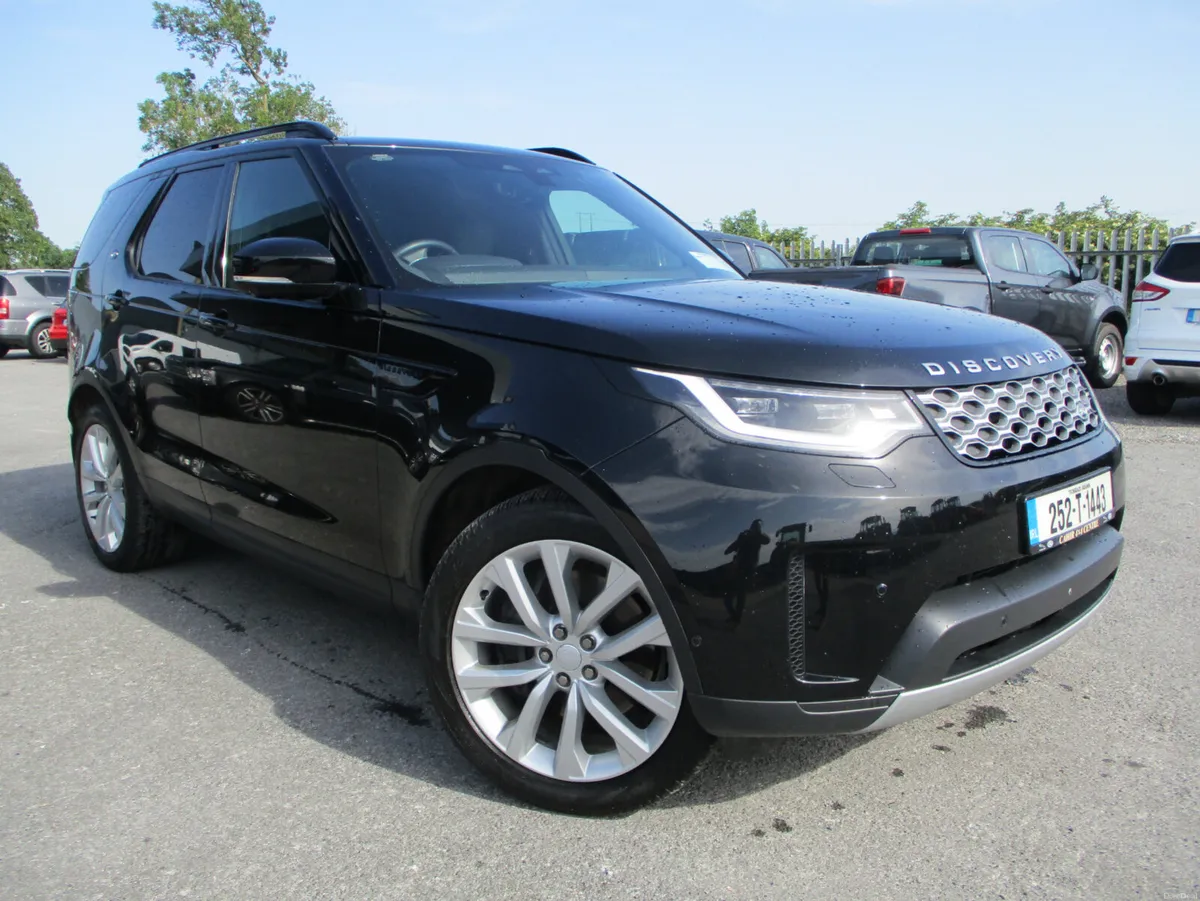 Land Rover Discovery 3.0 I6 SE COMM - Image 1