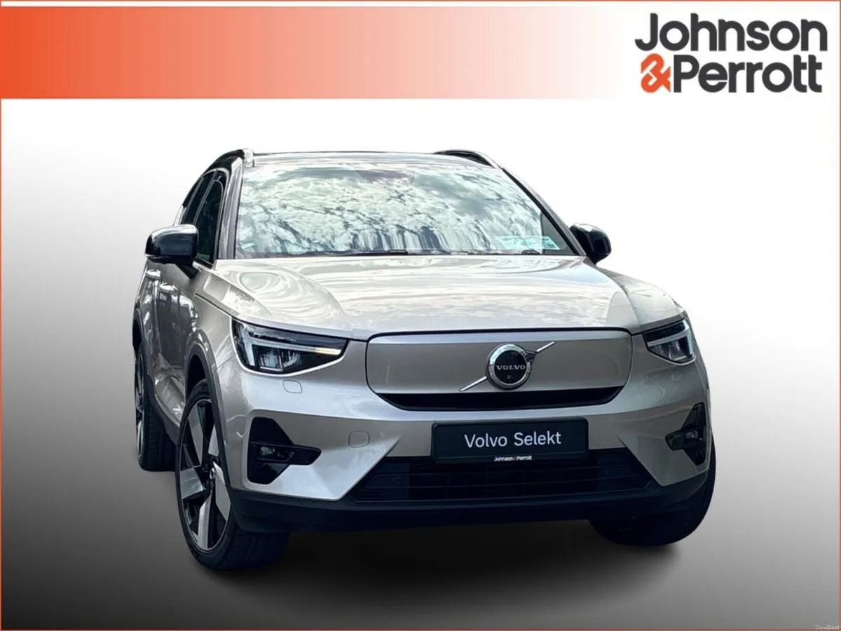 Volvo XC40 69 kWh 231hp Ultimate - Two Year Volvo - Image 1
