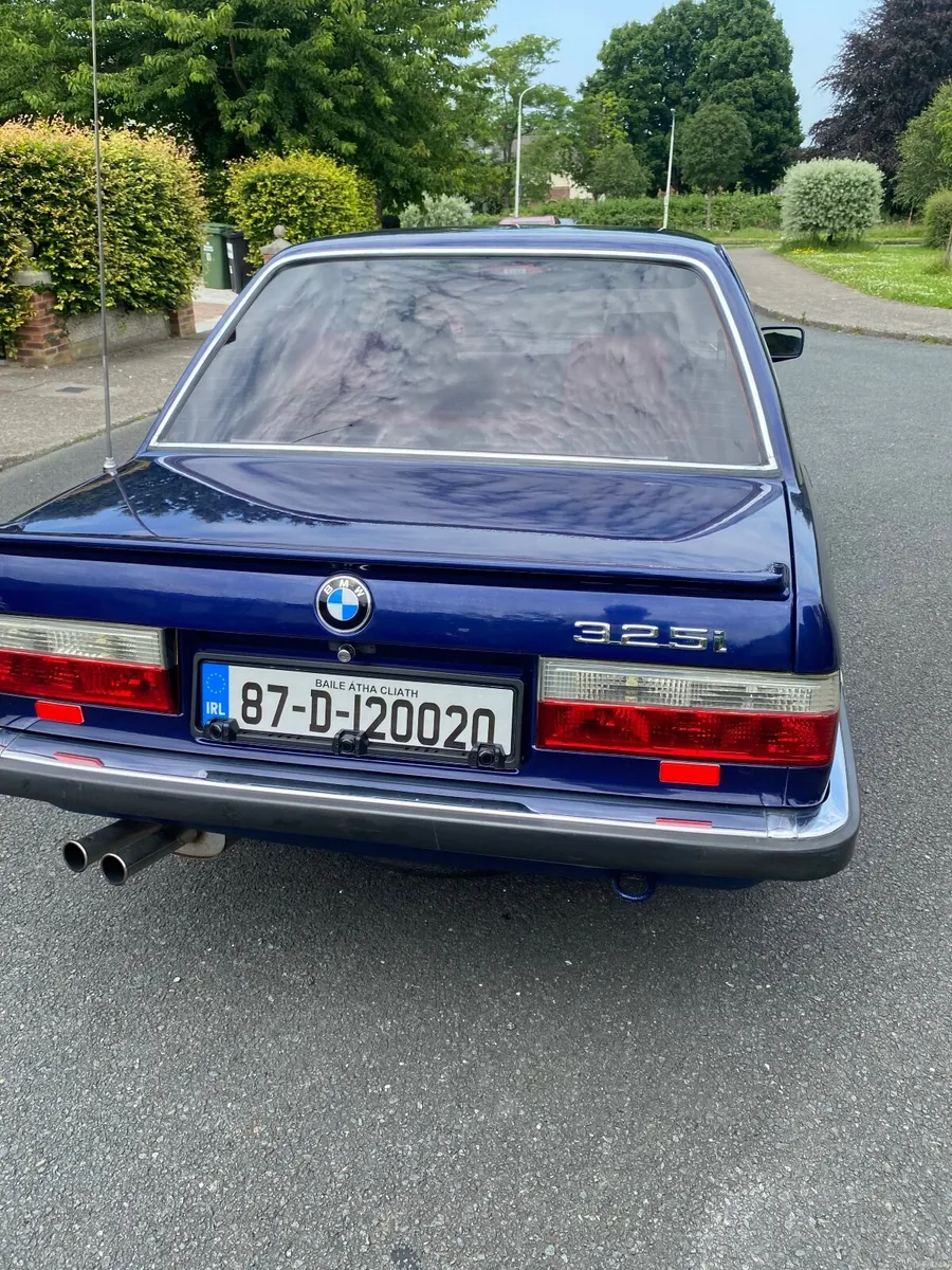 BMW 3-Series 1987 - Image 4