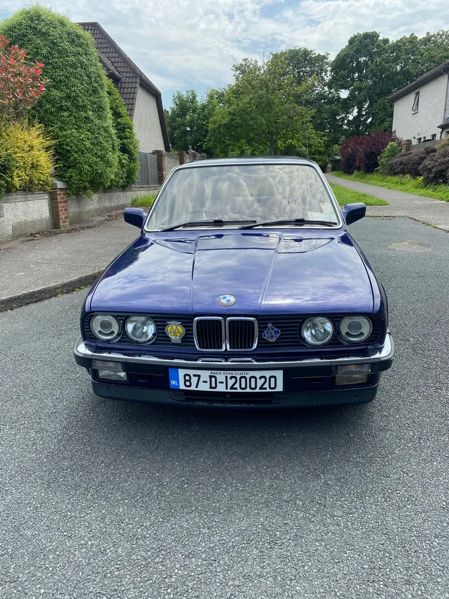 BMW 3-Series 1987 - Image 2