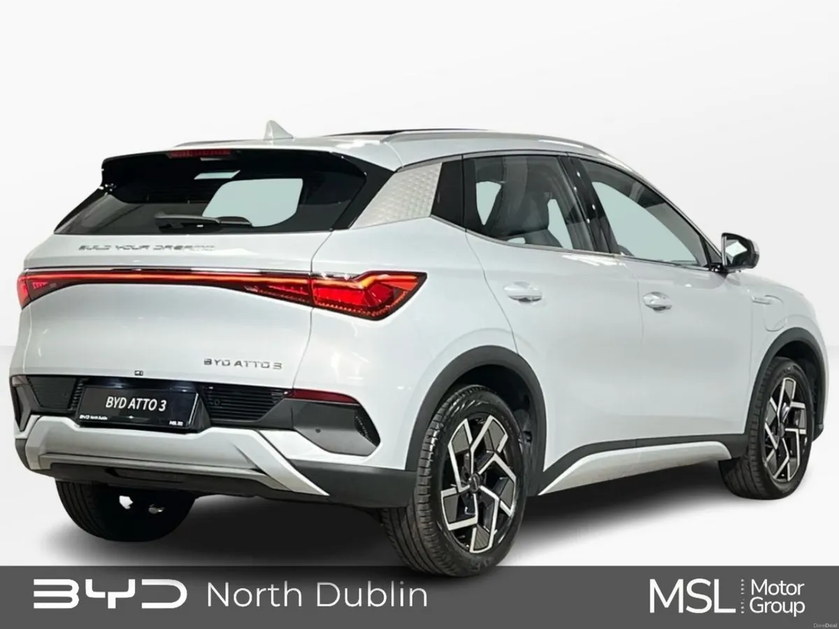 BYD ATTO 3 Design 60kWh 204PS - 18 Inch Alloys - P - Image 3