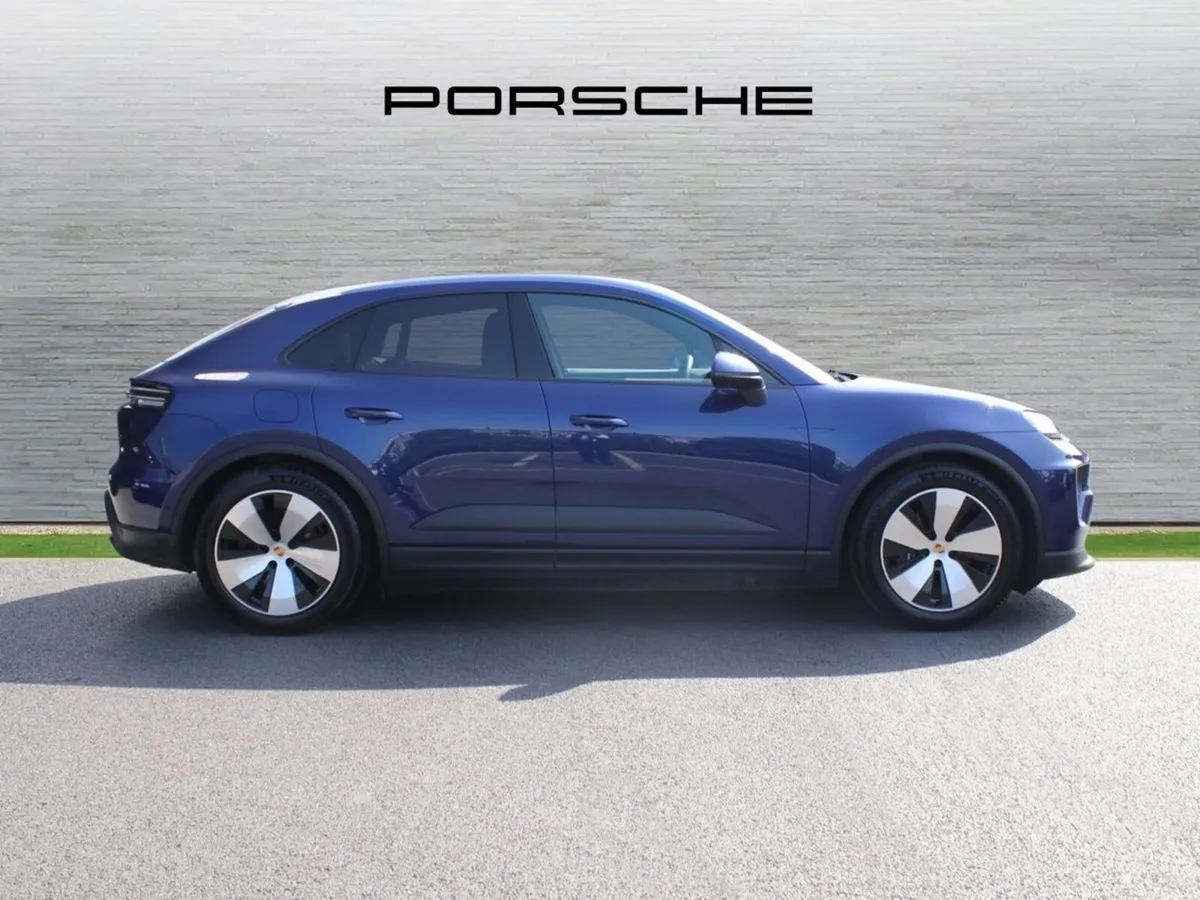 Porsche Macan - Image 3