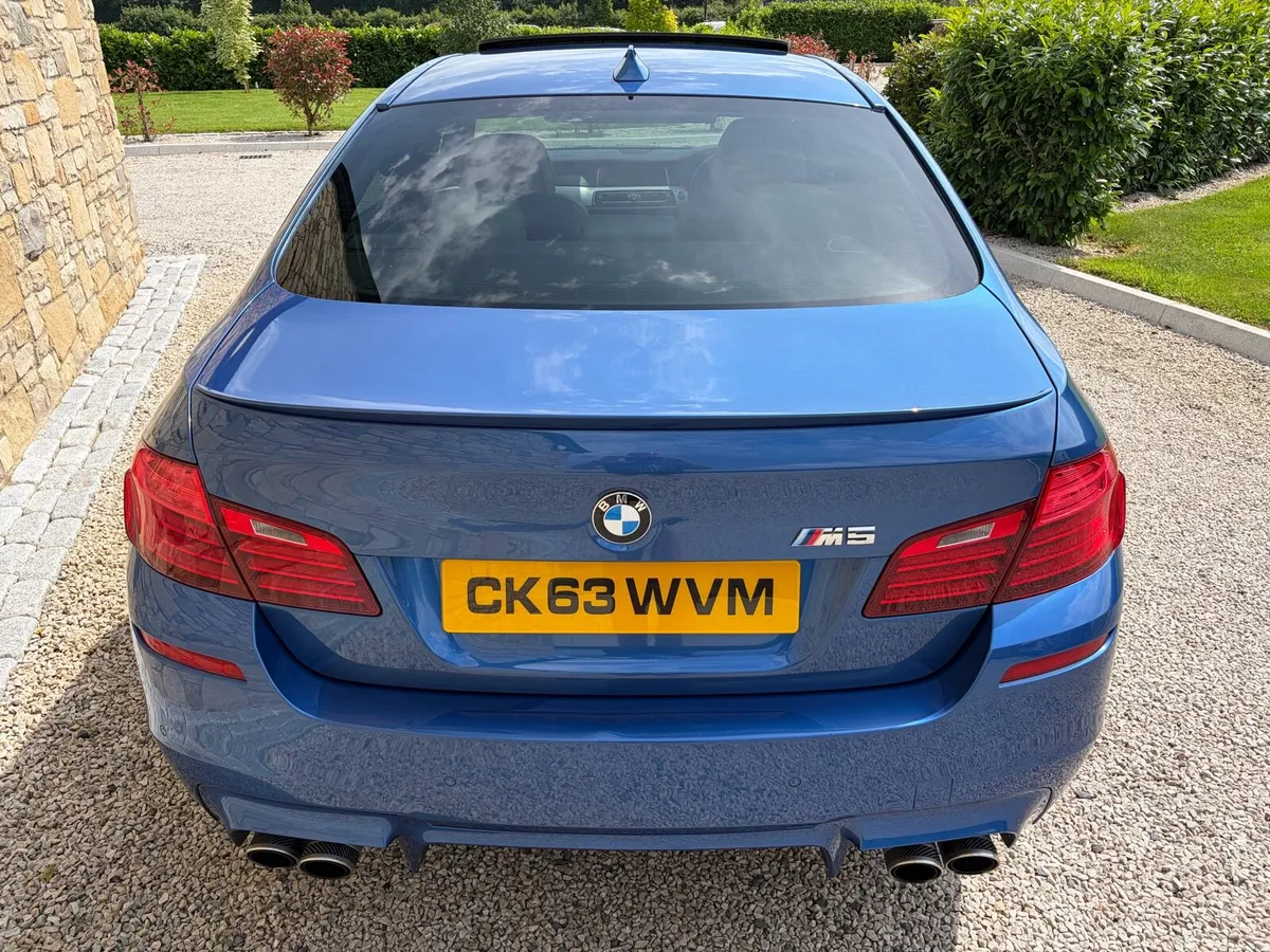 BMW M5 550BHP FSH / MASSIVE SPEC ON THIS CAR - Image 5