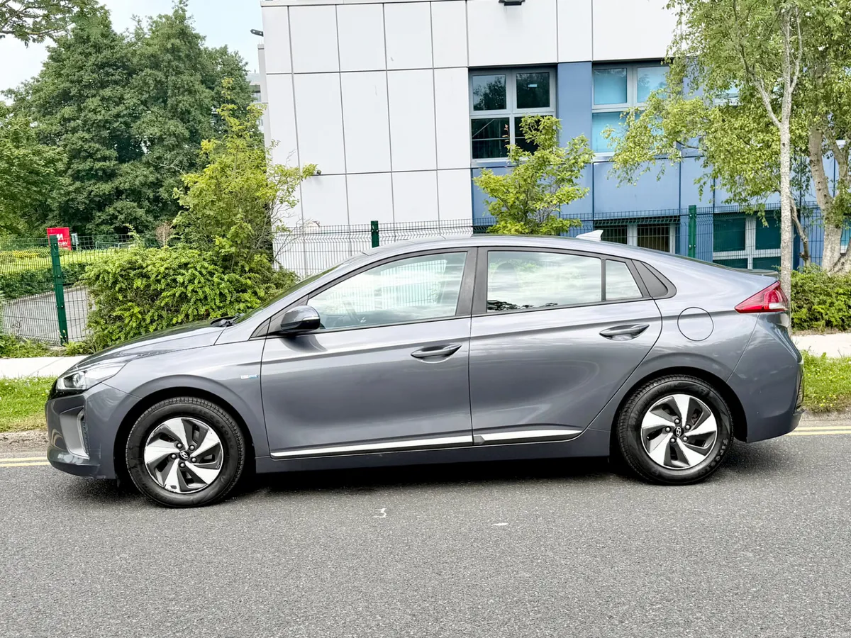 Hyundai IONIQ 2017 - Image 3