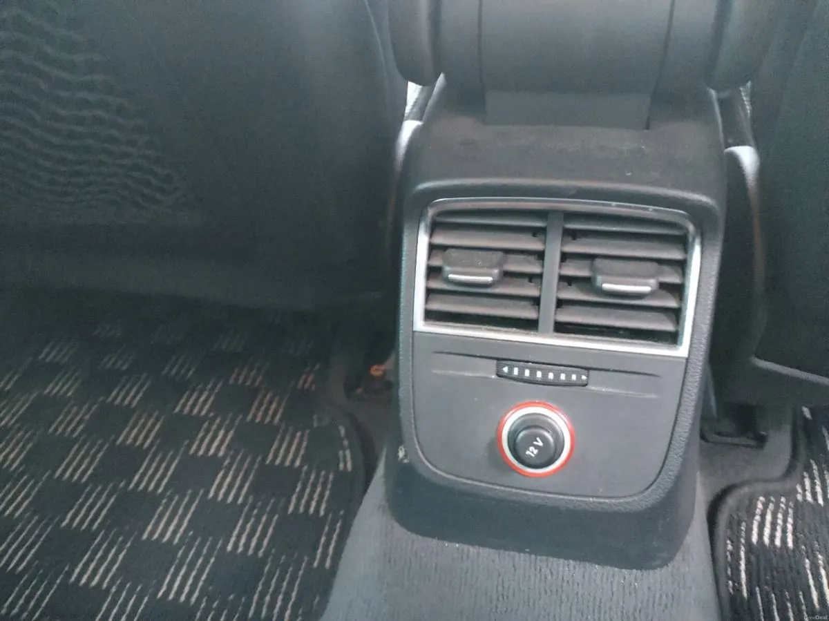 Audi A3 1.8.automatic s.line.  8995 - Image 3