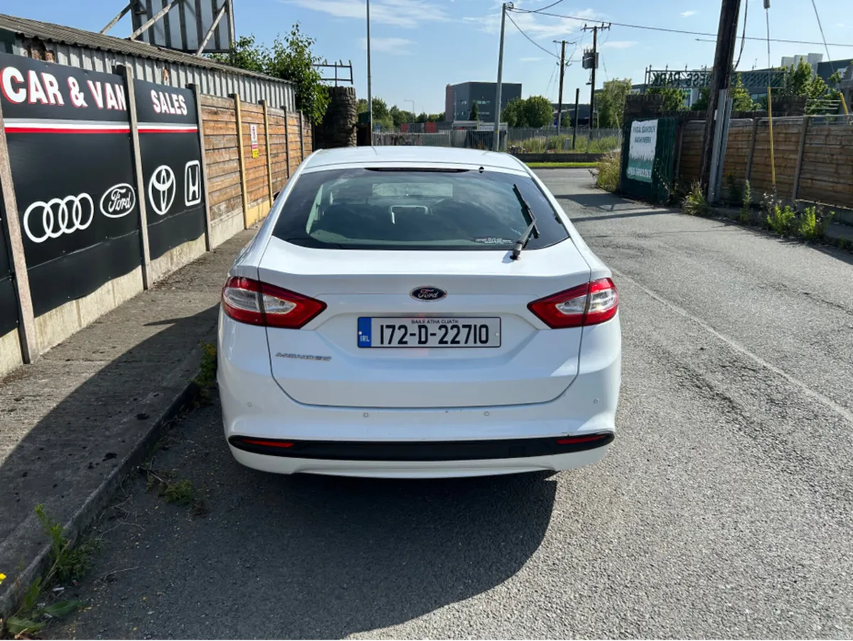 Ford Mondeo 2.0 TDCI ZETEC ECO S/S 150PS 5DR - Image 5