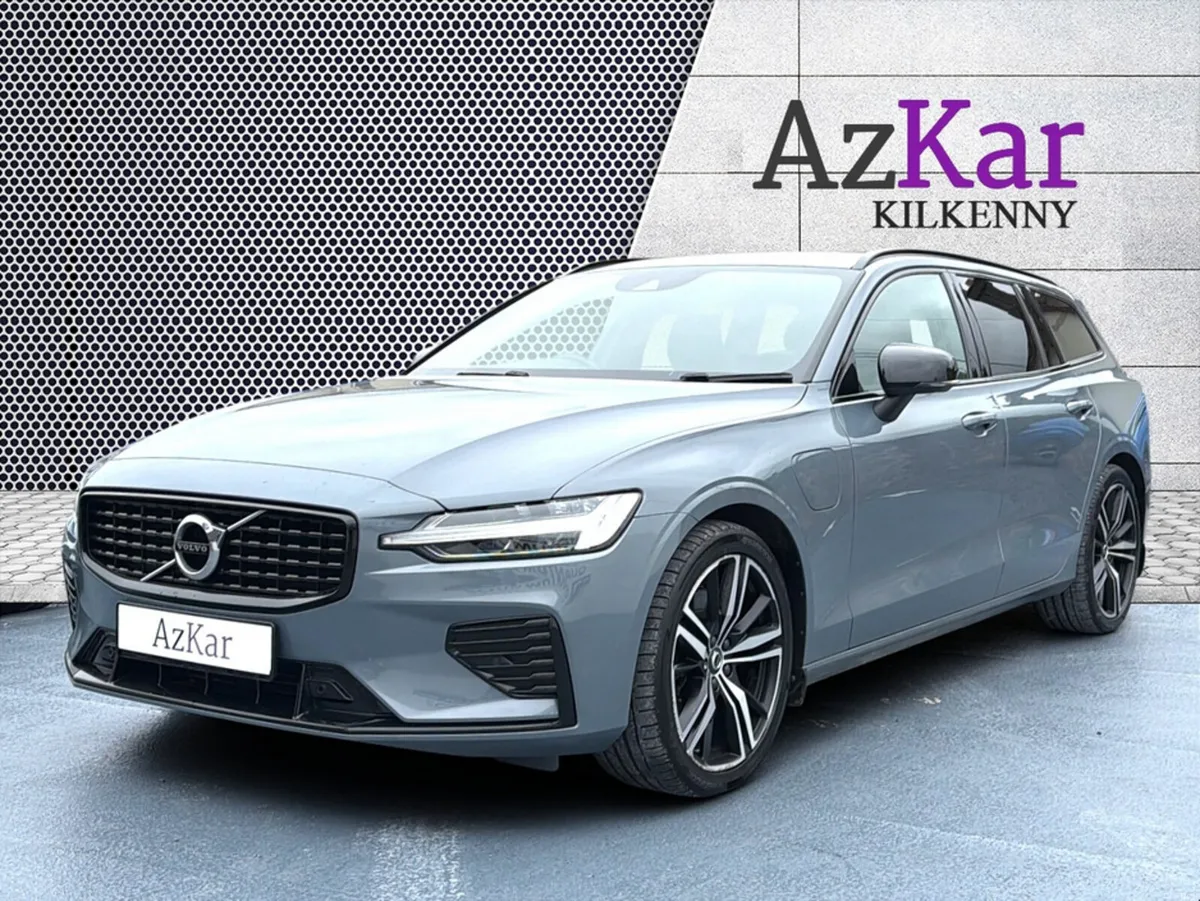 Volvo V60 2022 R-DESIGN T6 2.0 PLUG IN HYBRID AWD - Image 3