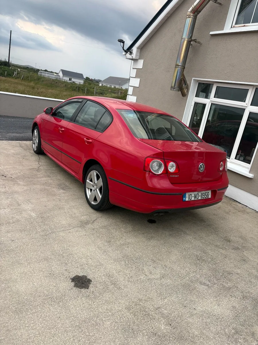 volkswagen Passat - Image 3