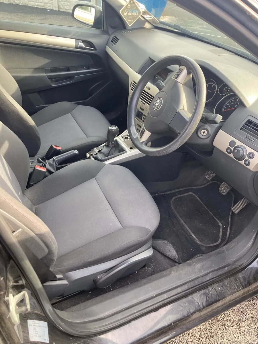 2008 Vauxhall Astra - Image 4