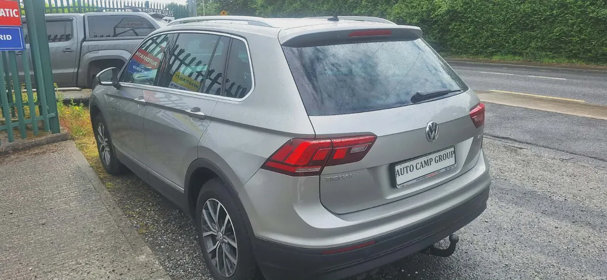 Volkswagen Tiguan 2.0 TDI Comfortline - Image 5