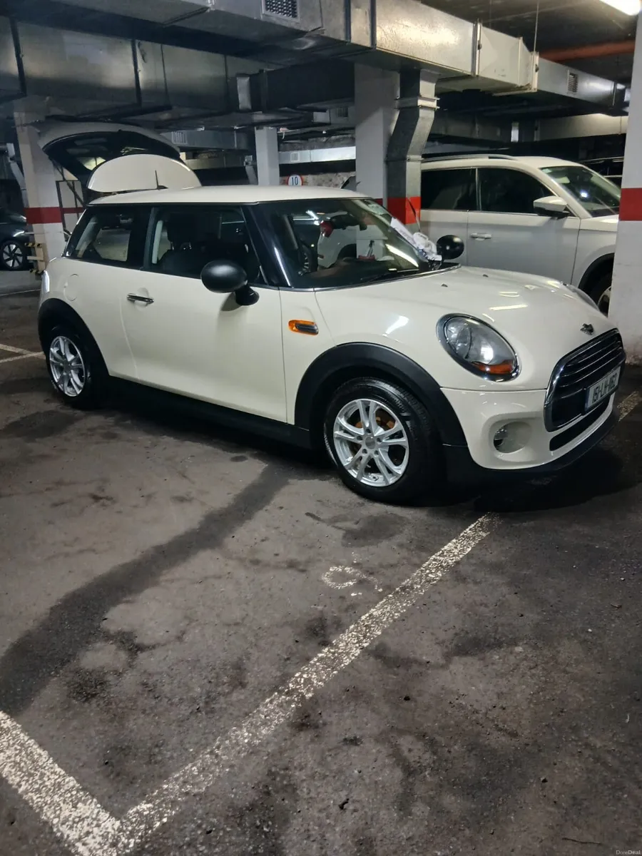 Mini Cooper - Image 3