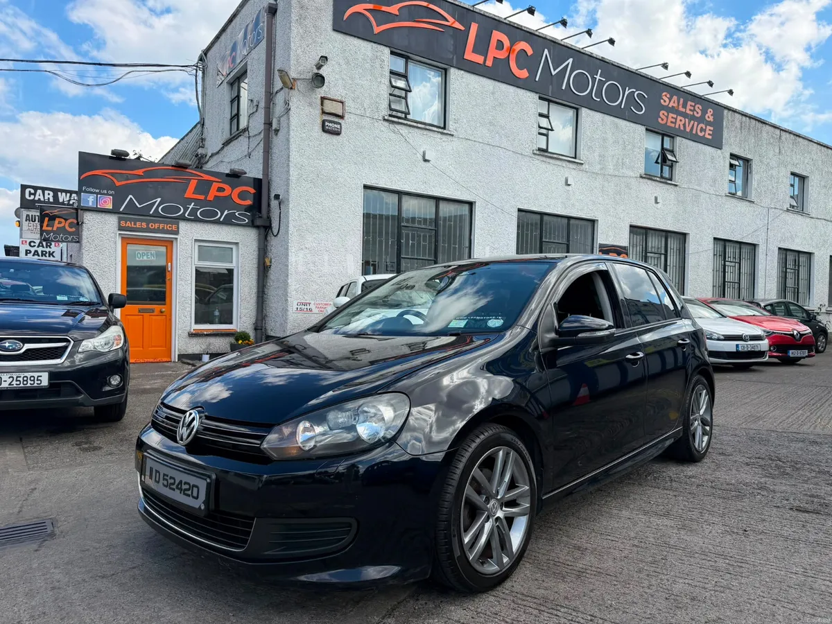 Volkswagen Golf 2011 - Image 1