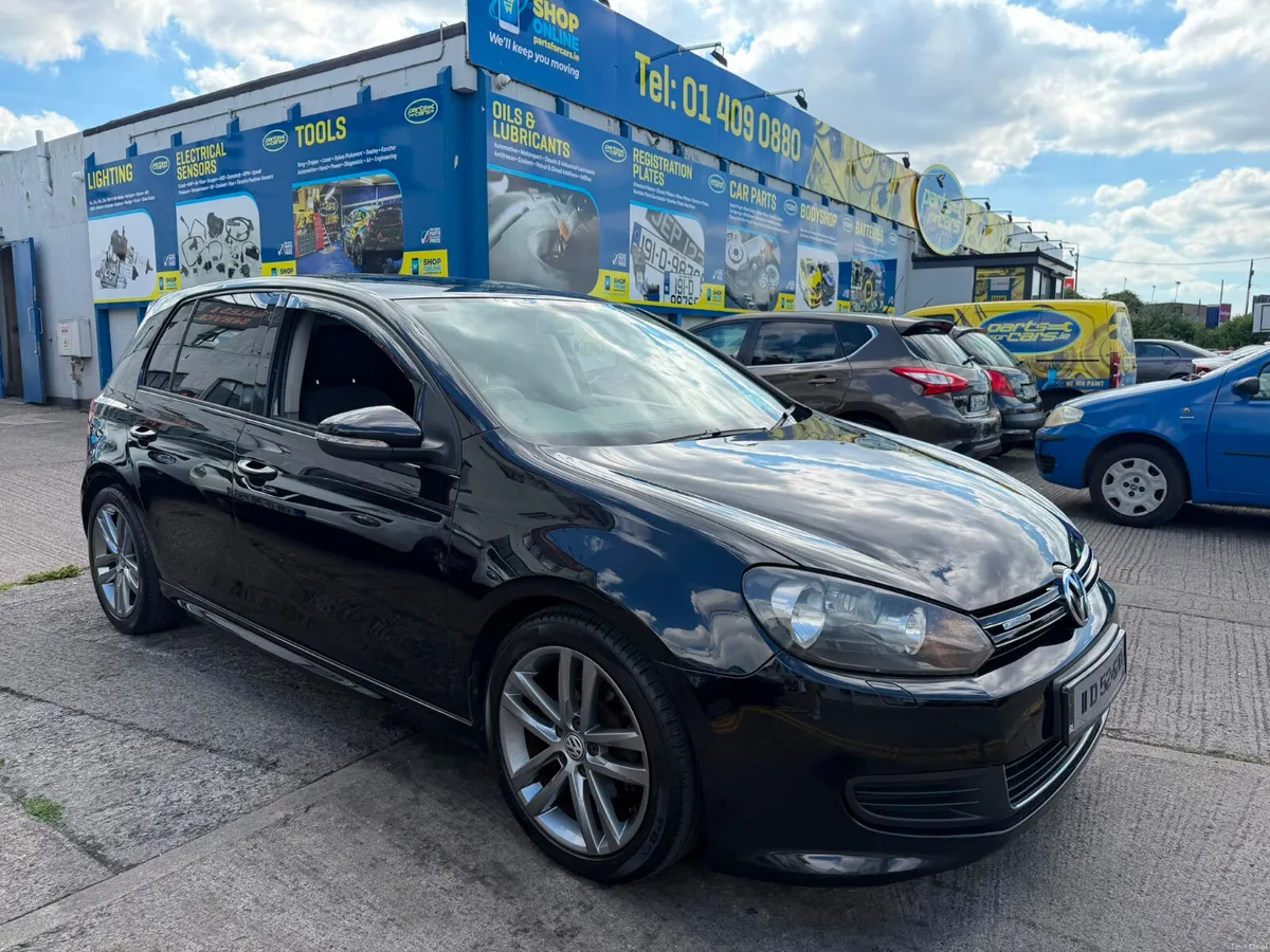 Volkswagen Golf 2011 - Image 4