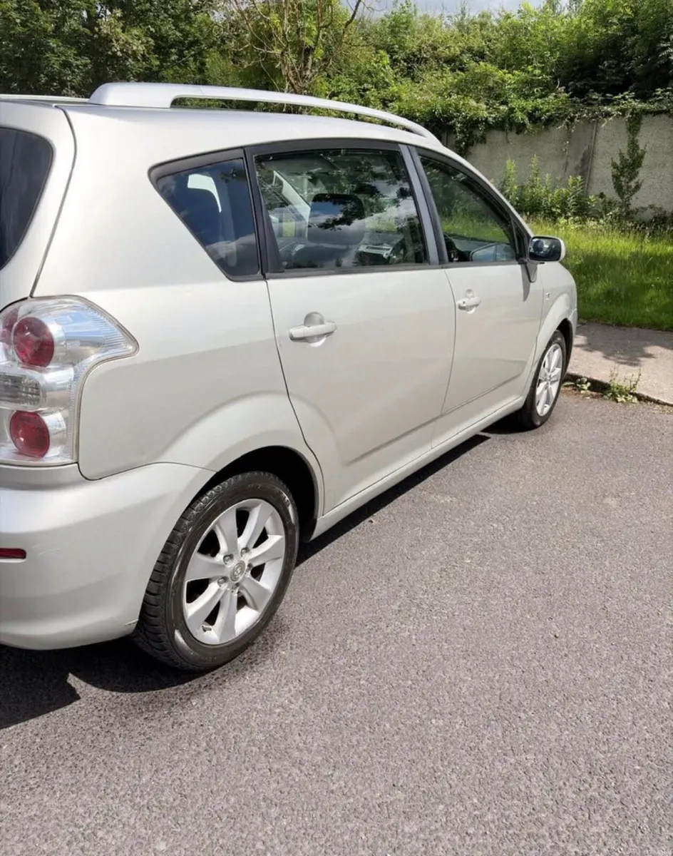 Toyota Corolla 2008 - Image 4