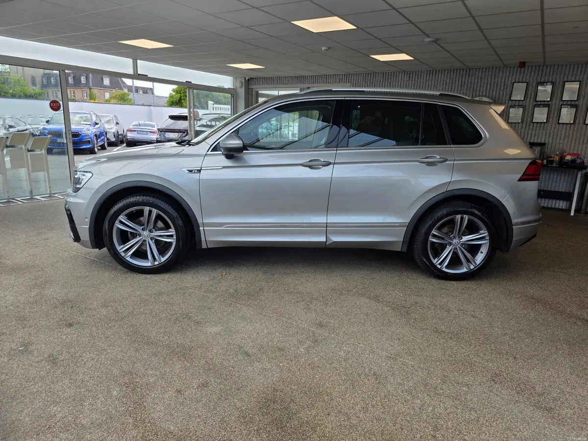 Volkswagen Tiguan R-Line  1.5 TSI 150HP 2020 - Image 4