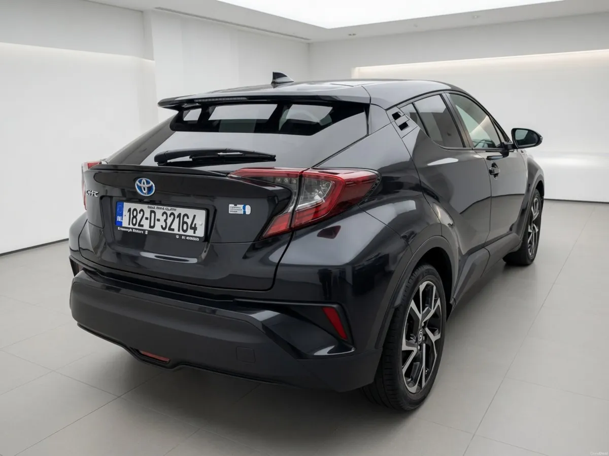 Toyota C-HR 2018 low miles - Image 4