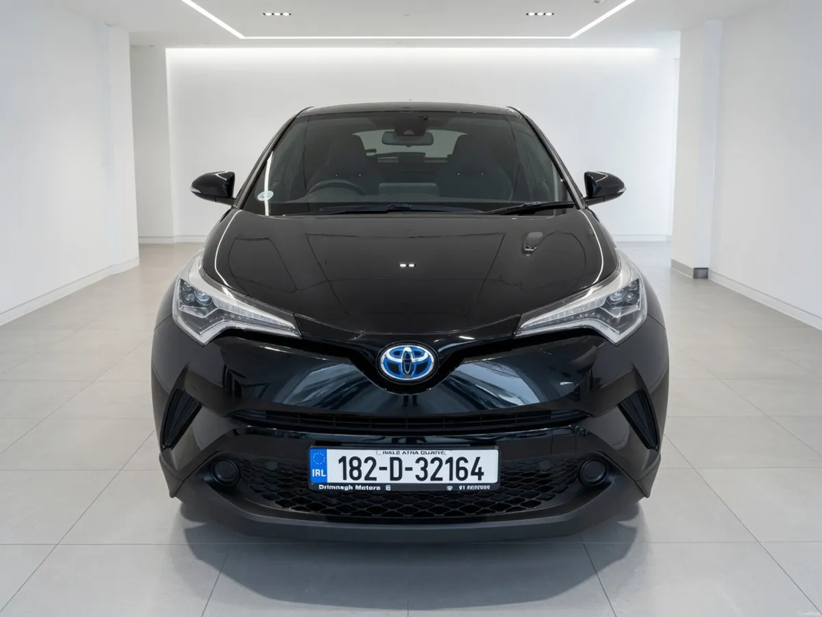 Toyota C-HR 2018 low miles - Image 2