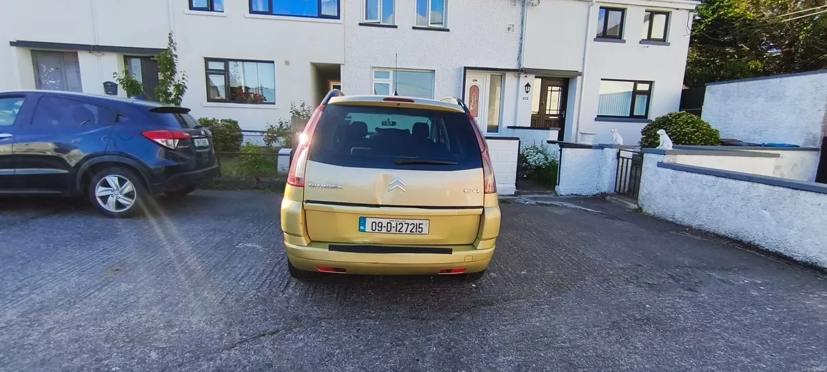 Citroen Grand C4 Picasso 2009 Automatic - Image 4