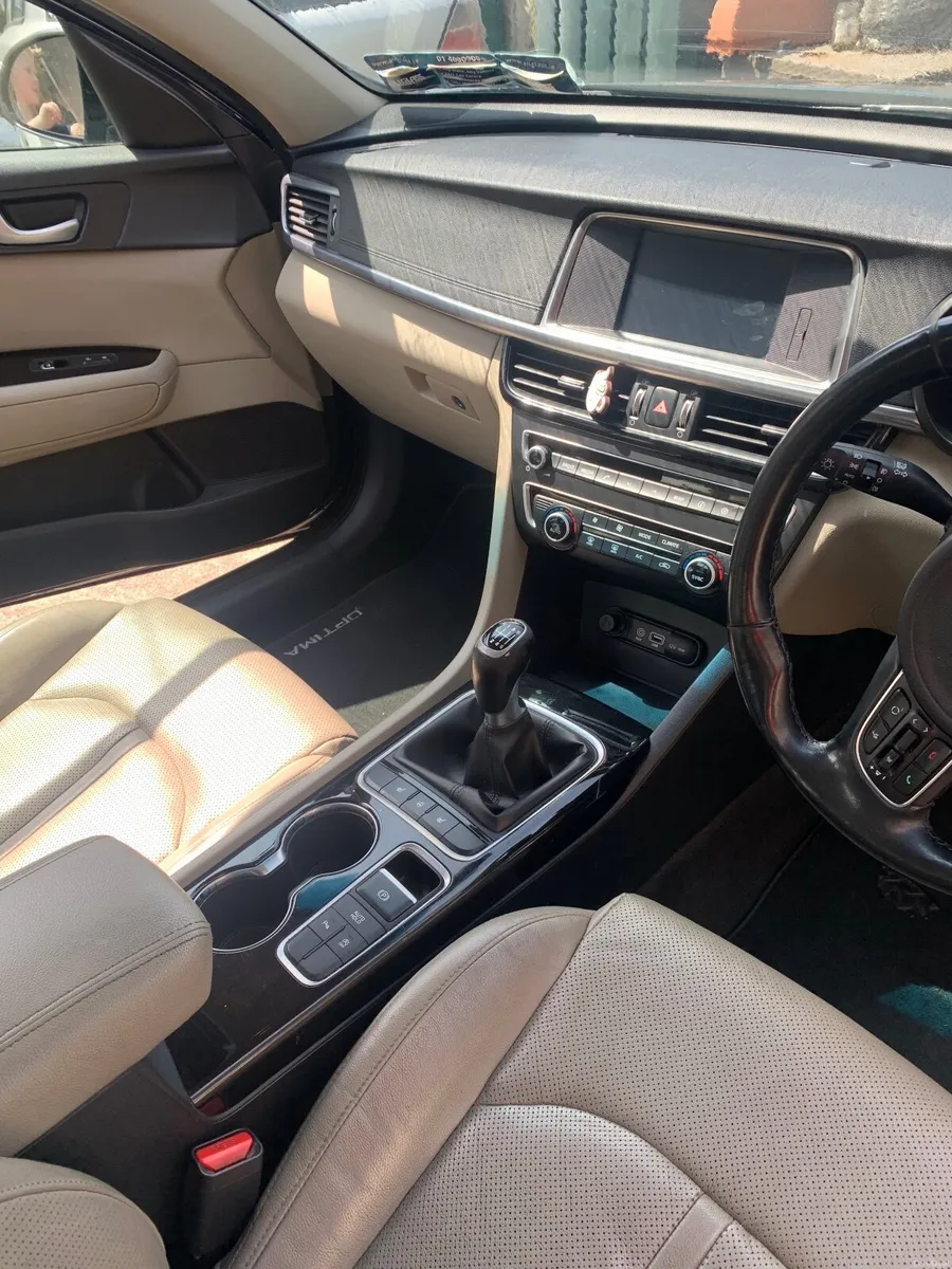 Kia Optima 2018 - Image 4