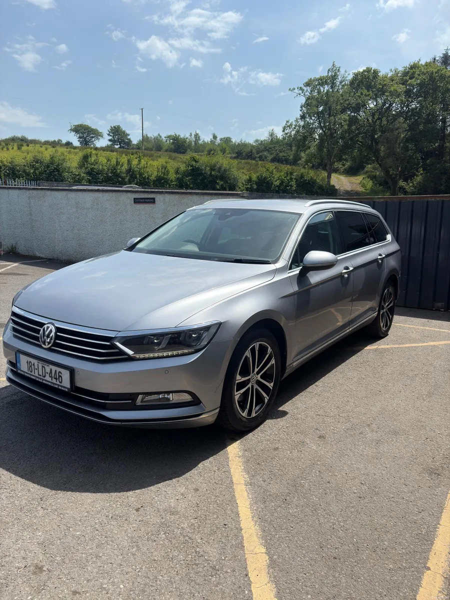 Volkswagen Passat 2018 - Image 4