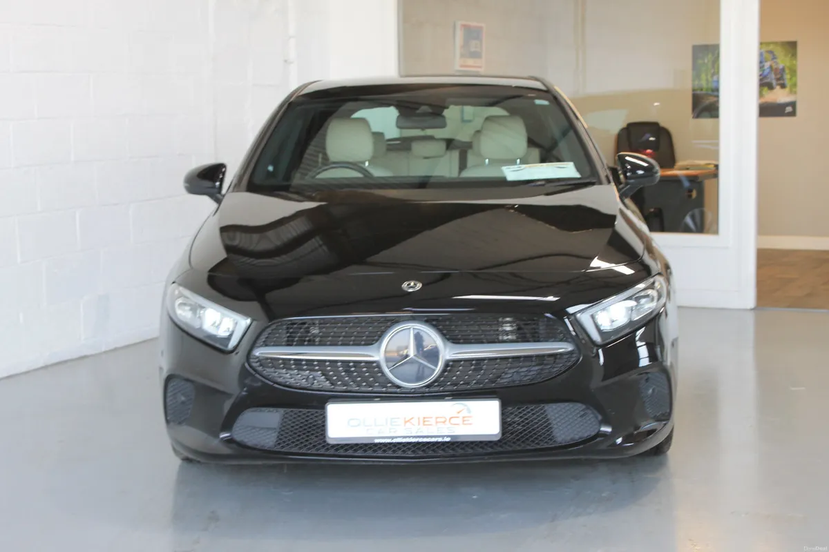 Mercedes-Benz A-Class 2023 A 180 Progressive Plus - Image 3