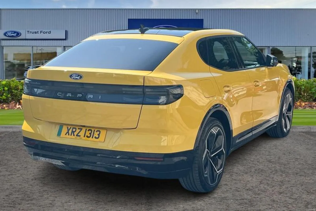 Ford Capri Premium - Image 4
