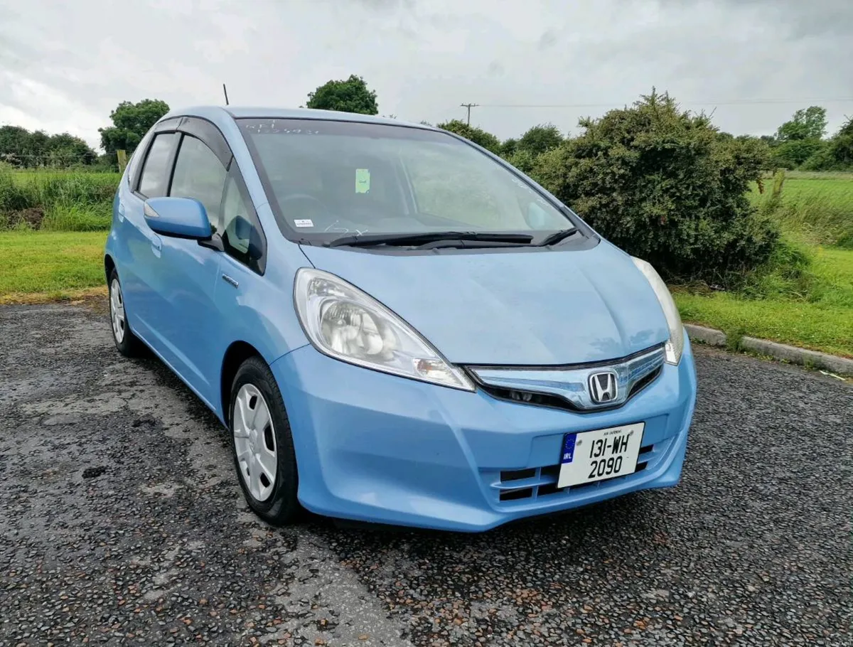 HONDA FIT HYBRID NCT 05/2027 ,57,000KM - Image 3