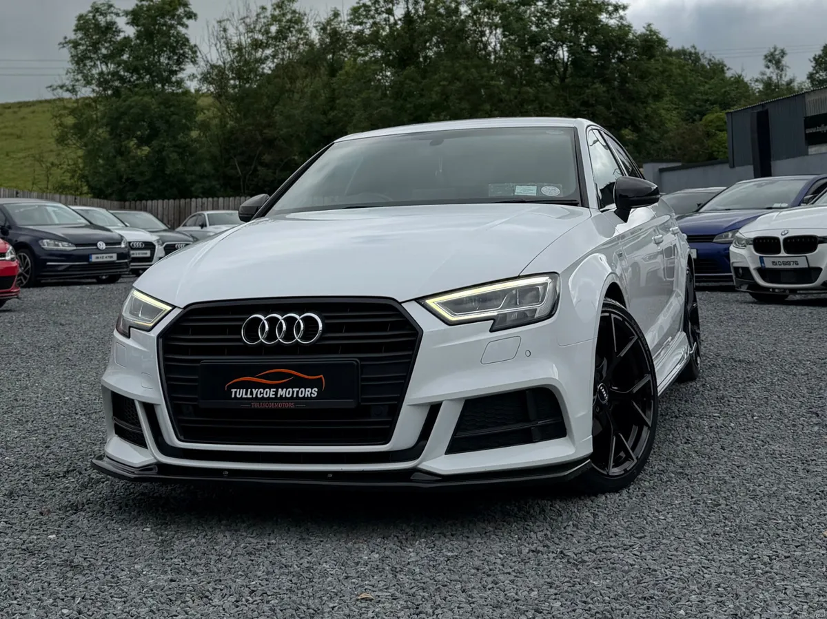 AUDI A3 S-LINE BLACK EDITION 2019 - Image 2