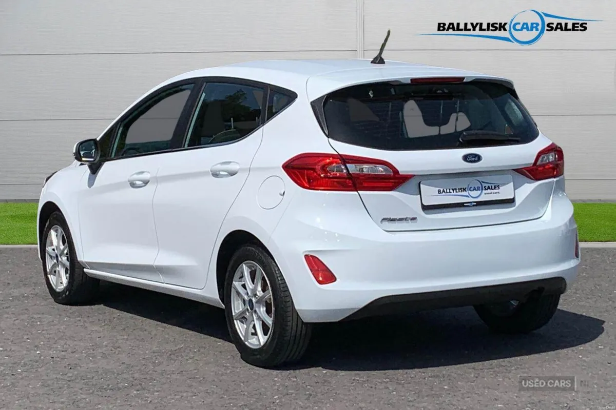 Ford Fiesta 1.1 Ti-VCT 85PS Zetec in White with 46 - Image 2