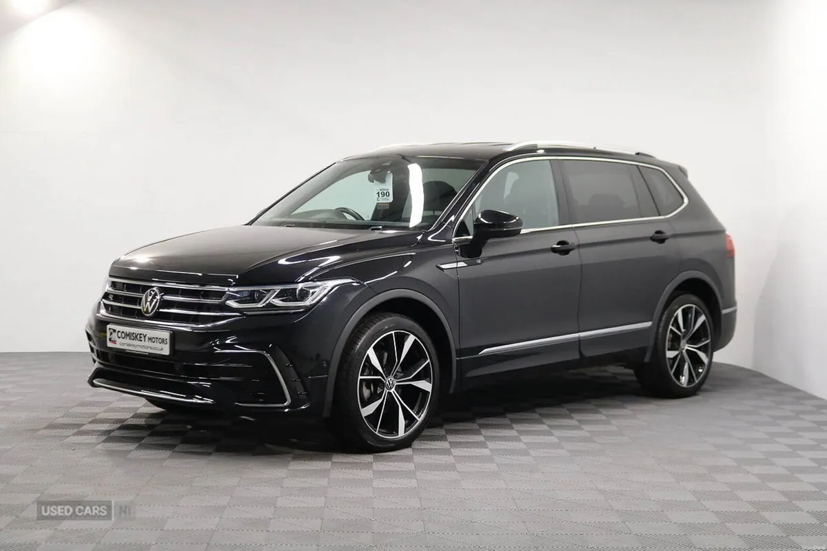 Volkswagen Tiguan Allspace TDI R-Line - Image 3