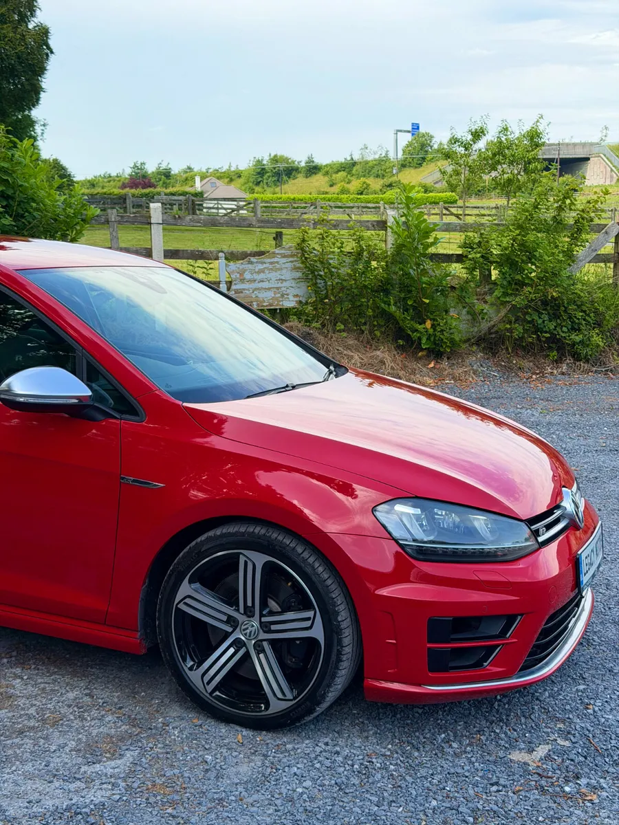 Volkswagen Golf R | 2017 |13,000 KM | 4 MOT AWD | - Image 6